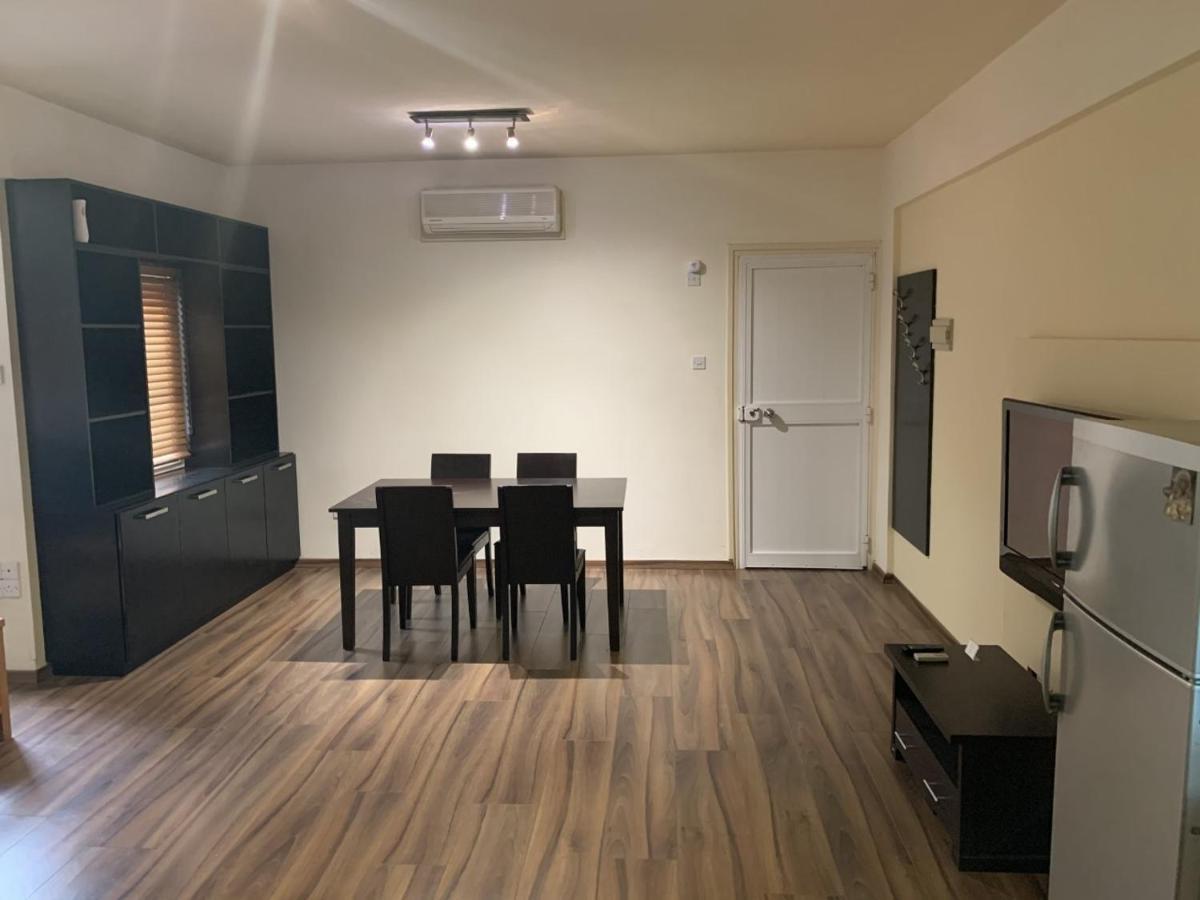 Апартаменты Kika Court 2 Паралимни Экстерьер фото